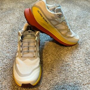 Brand new Salomon Ultraglide trail running shoe, size 8.5